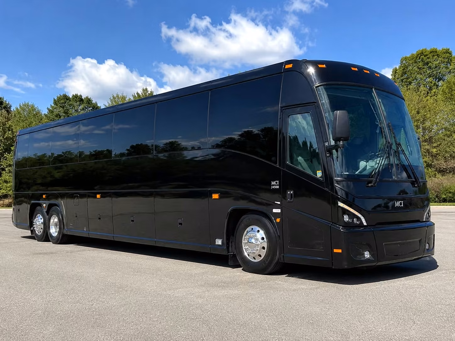 convention and trade show shuttle bus rentals for new bedford companies