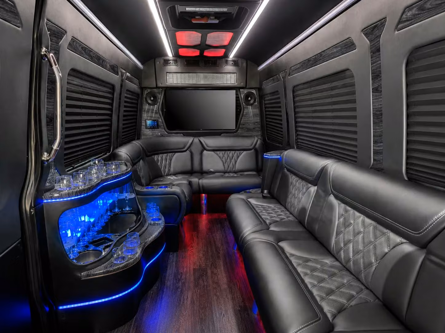 multi day long distance bus rentals for new bedford groups