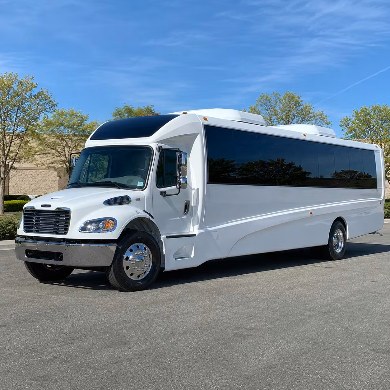 new bedford 18 passenger minibus rental