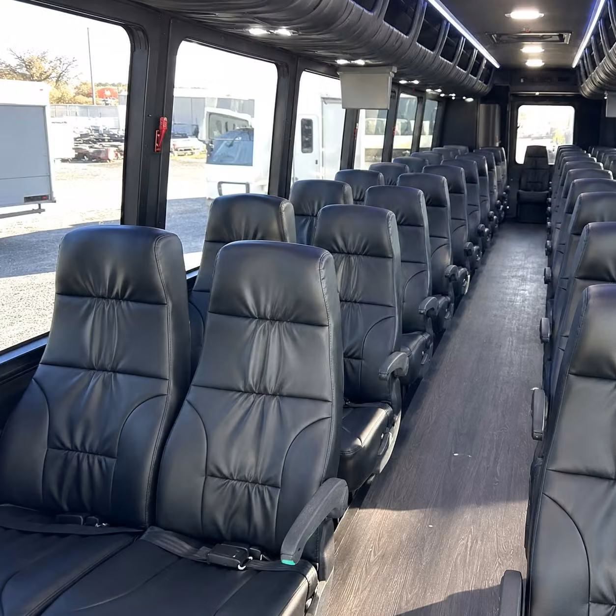 new bedford 35 passenger minibus rental