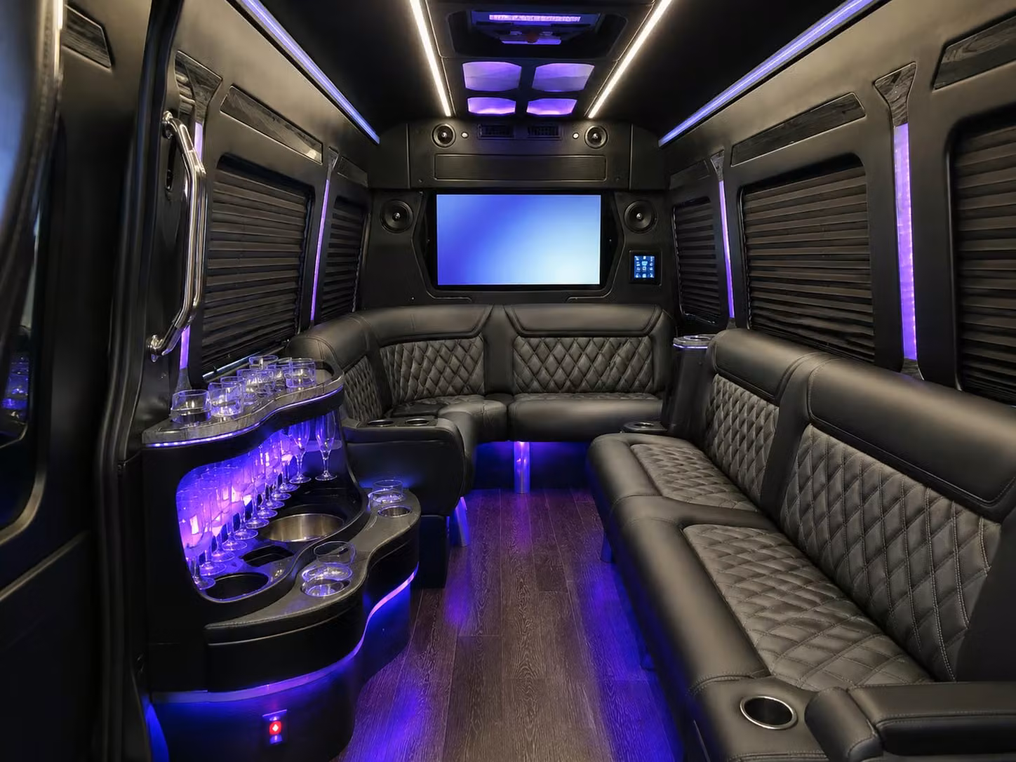 pre prom dinner shuttles and multi stop prom itineraries in new bedford